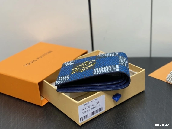 Cheap LOUIS VUITTON MULTIPLE WALLET-11.5*9*1.5cm 0727